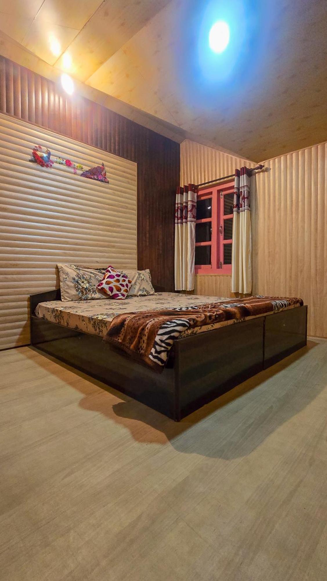 The City Escape Farmstay Shimla Exteriör bild