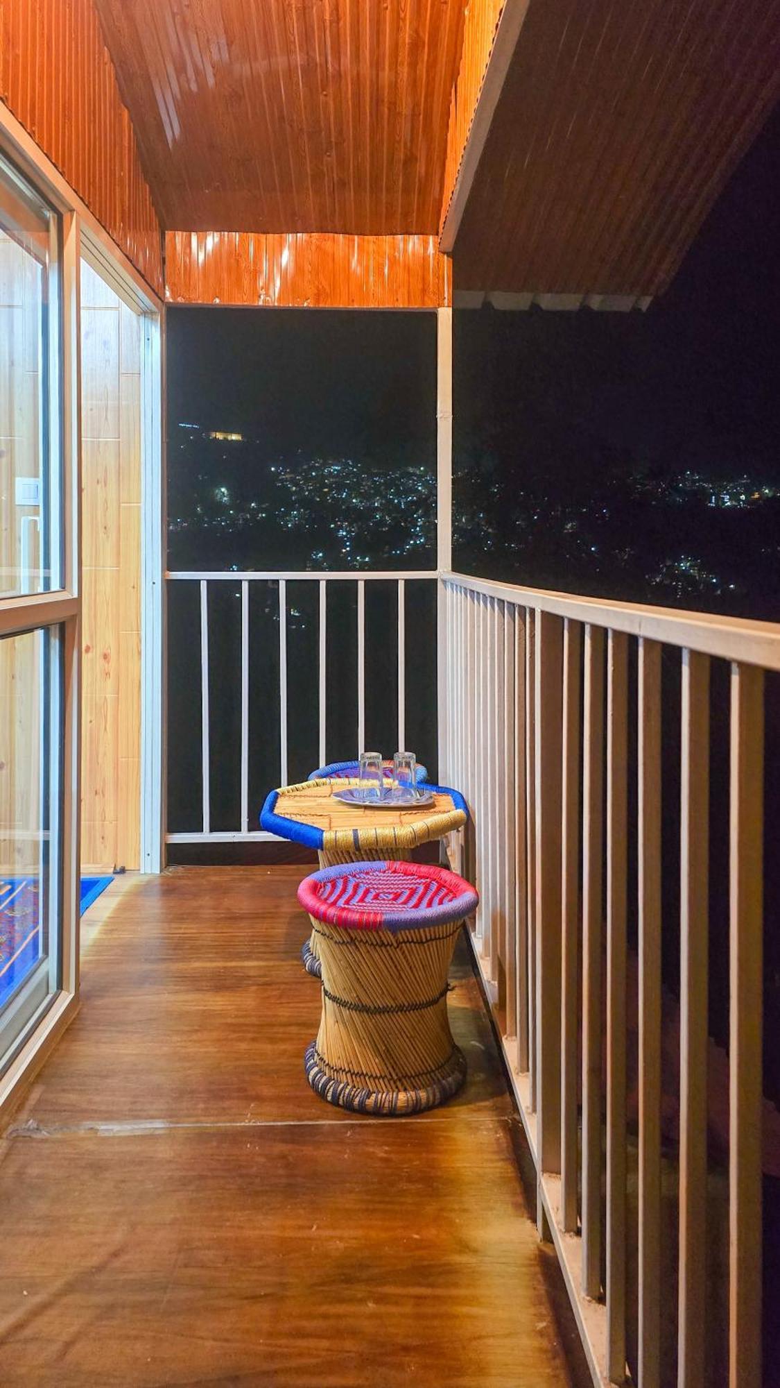 The City Escape Farmstay Shimla Exteriör bild